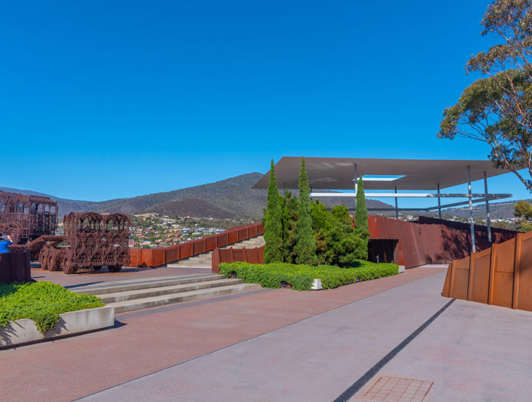 Australia: Melbourne and Tasmania