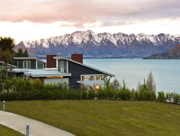 New Zealand: Walking and Wild Luxury