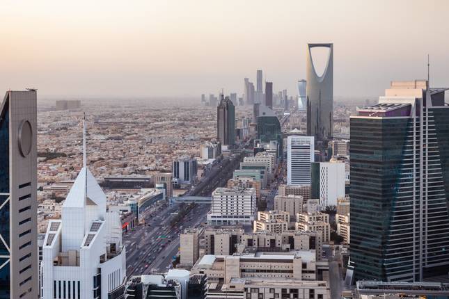 Riyadh to Jeddah Overlander