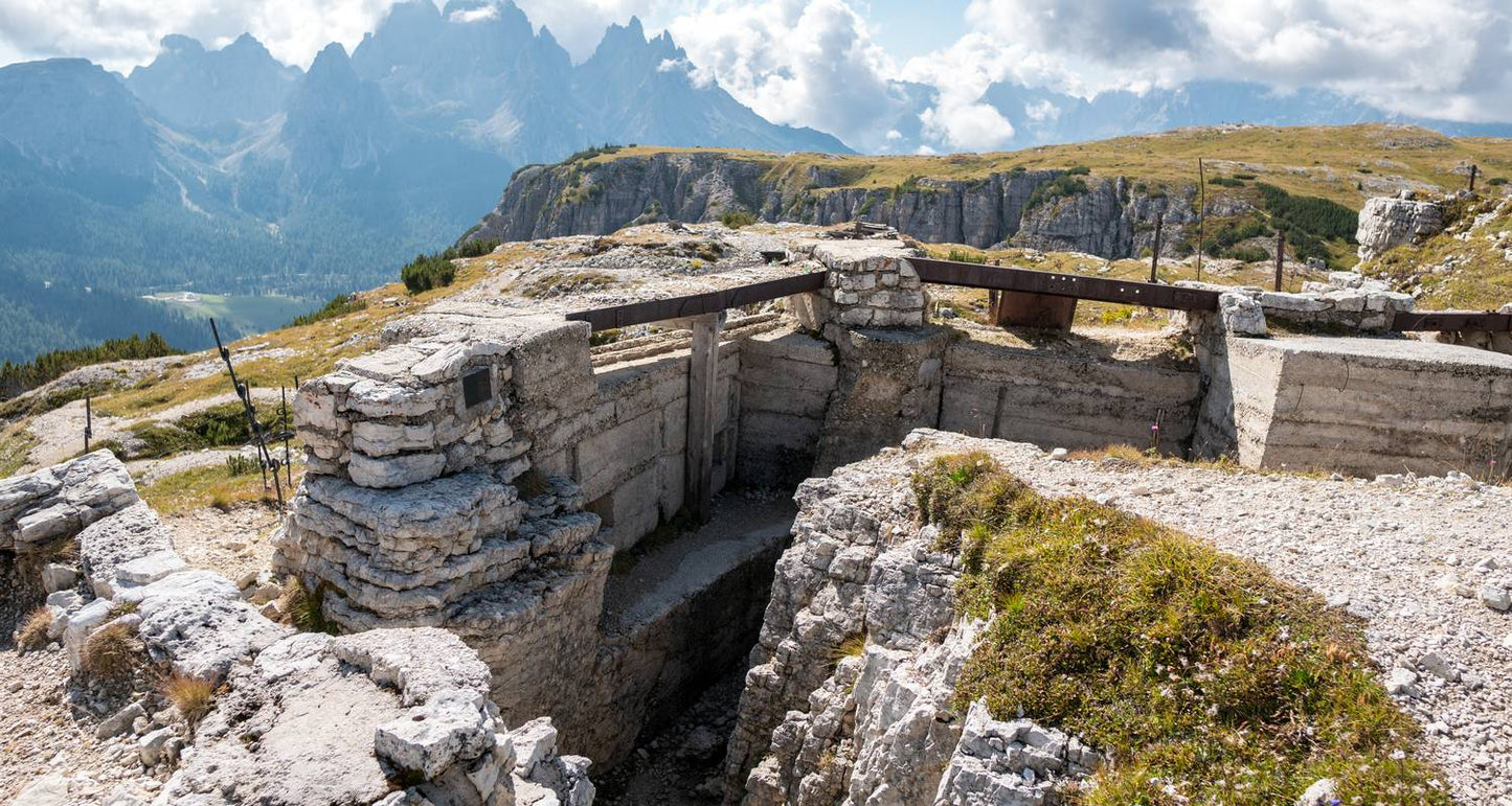 Classic Dolomites Hikes - Premium Adventure