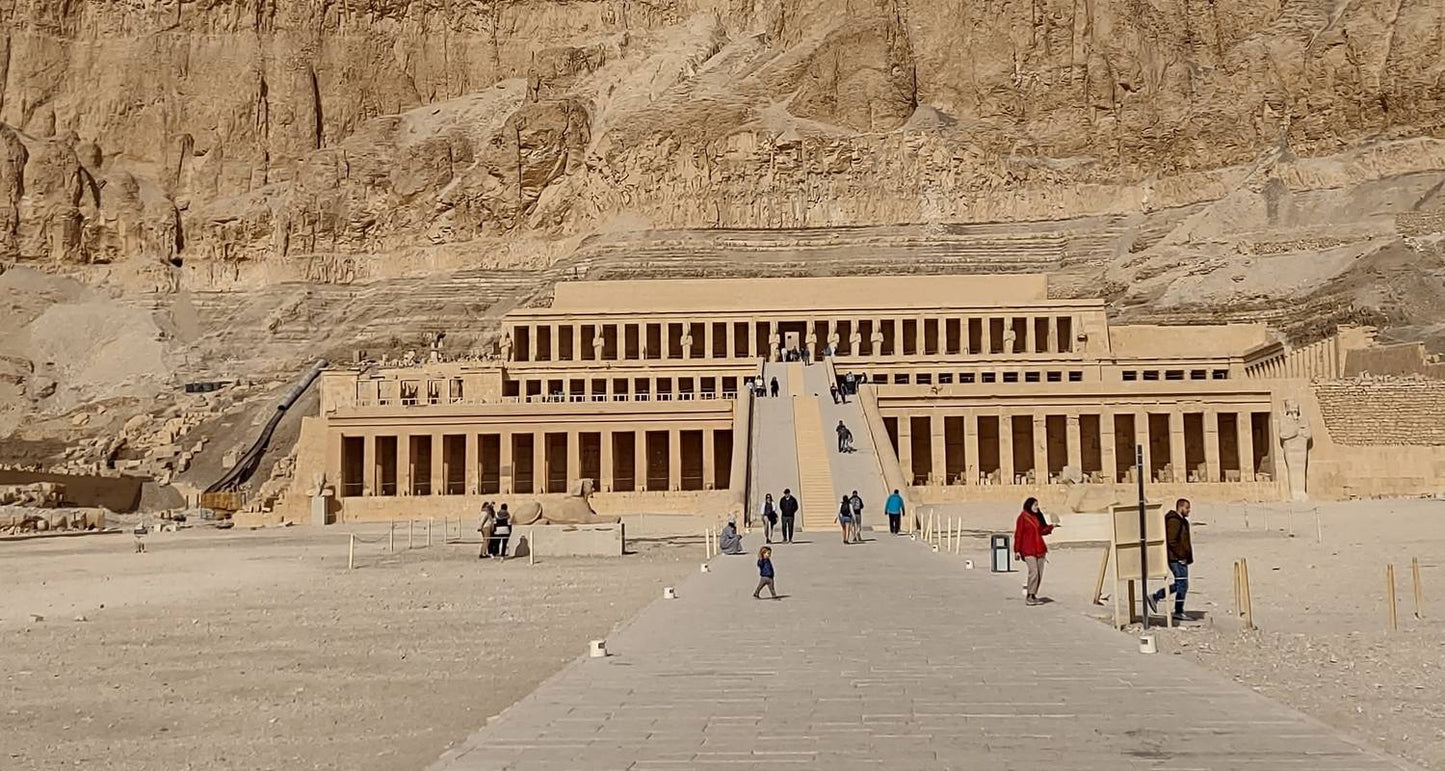 9 Days Nile Jewel Tour (4/5 stars Hotels) with GEM Museum Visit