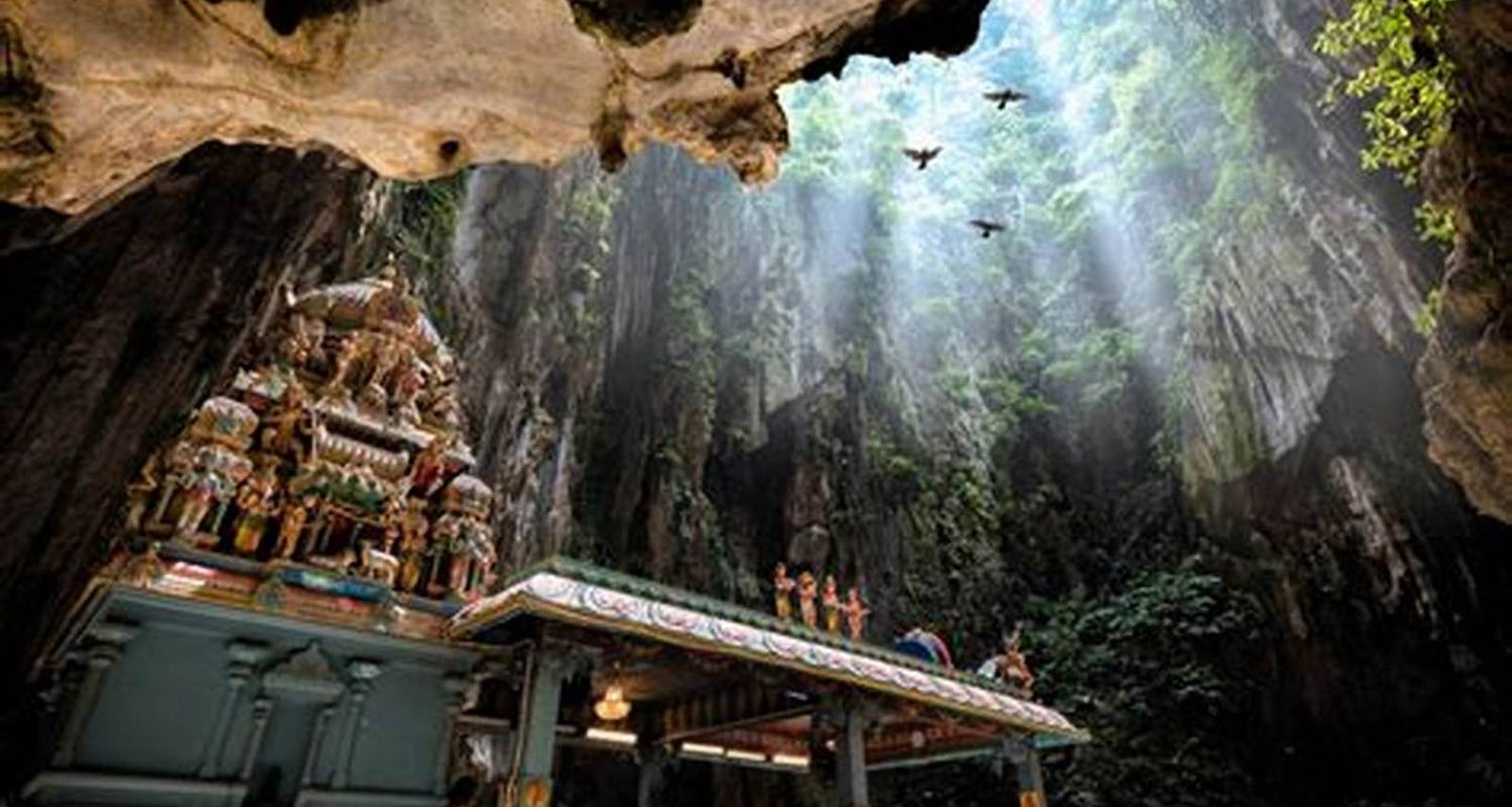 From Towers to Tranquility: A Malaysian Luxury Escape
