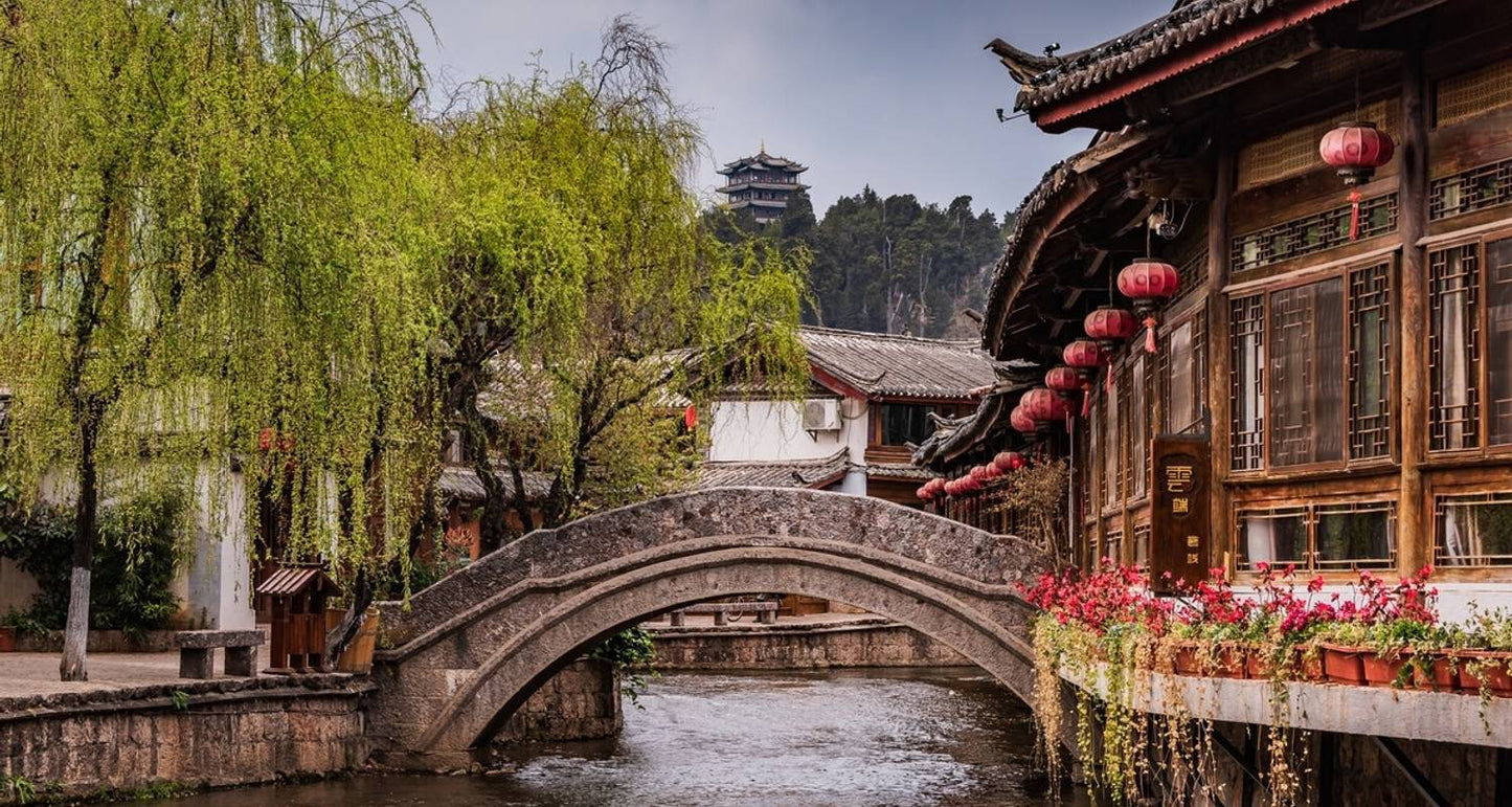 Explore Yunnan (Kunming, Dali, Lijiang, Tiger Leaping Gorge, Shangri-La)