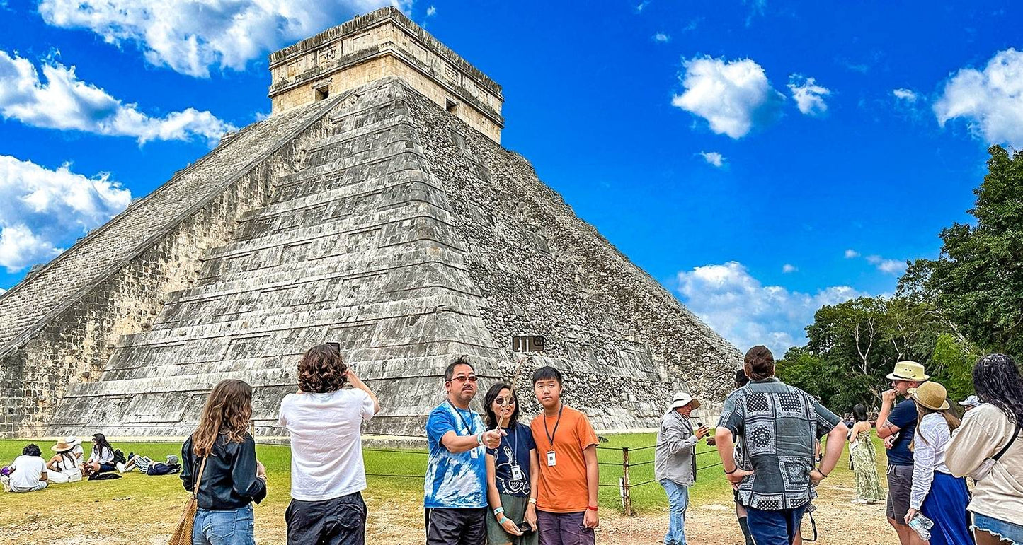 10 Days Customized Mexico Luxury Cancun Holiday, Daily Start