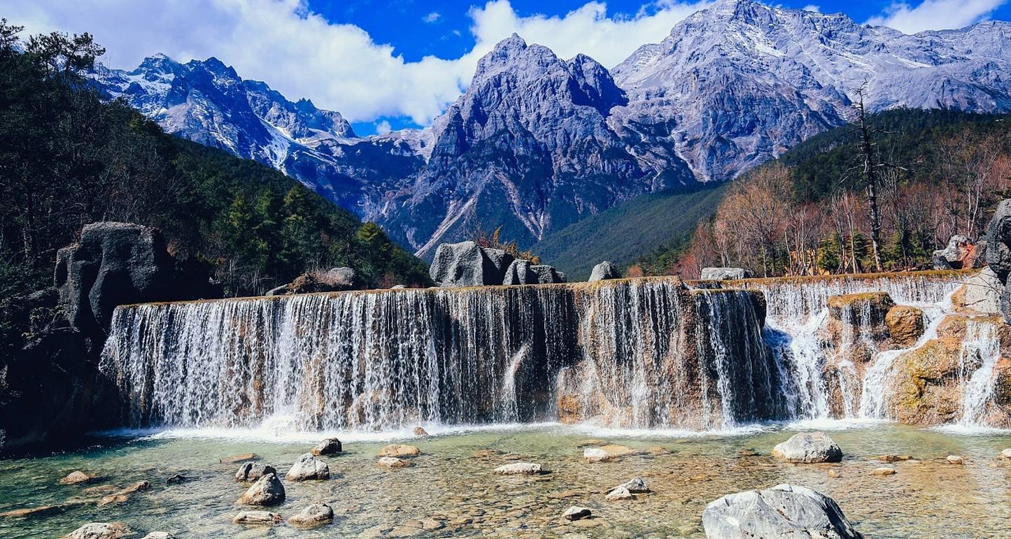 Explore Yunnan (Kunming, Dali, Lijiang, Tiger Leaping Gorge, Shangri-La)