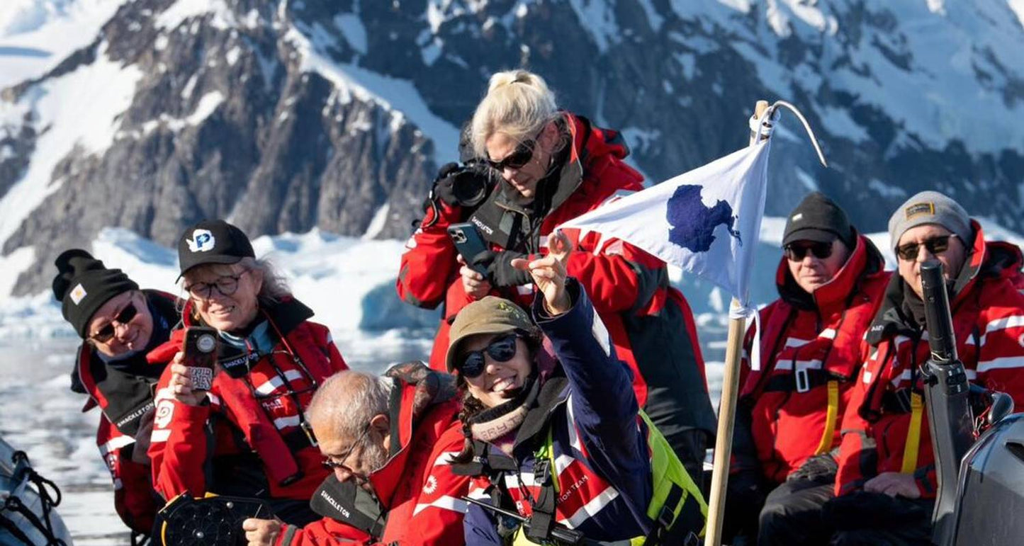 Best of Antarctica: Whale Journey (12 destinations)