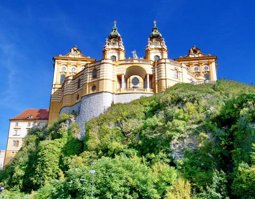 Salzburg, Vienna & Danube Valley - 8 days