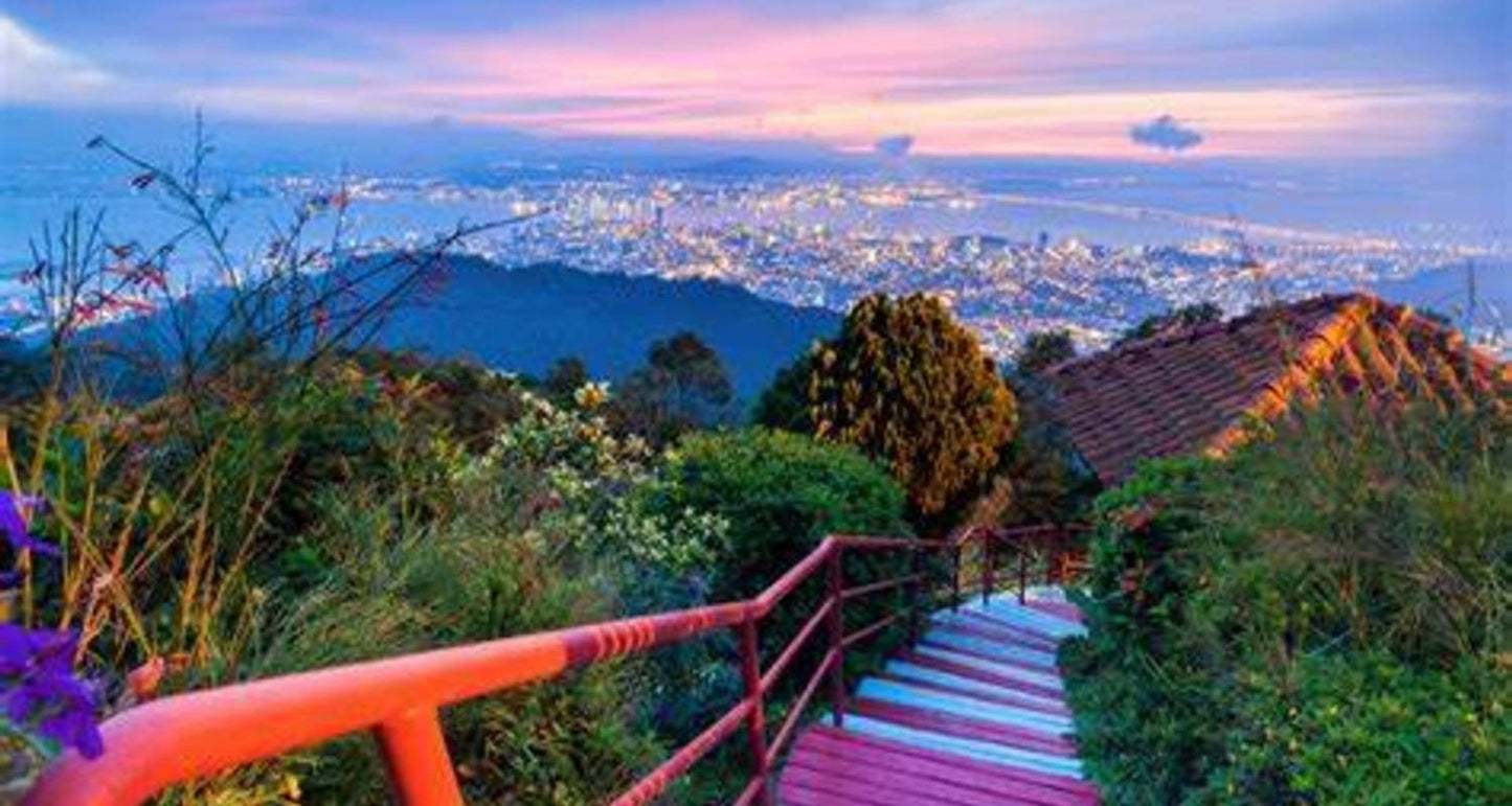 From Towers to Tranquility: A Malaysian Luxury Escape