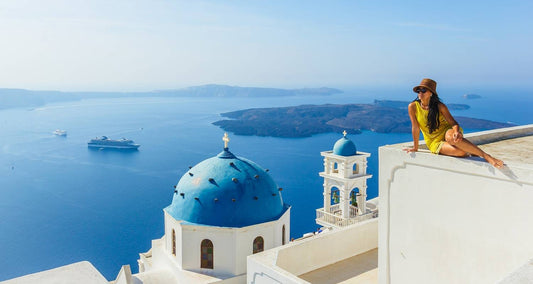 Paros, Naxos, Santorini & Milos with Guided Tours - Premium