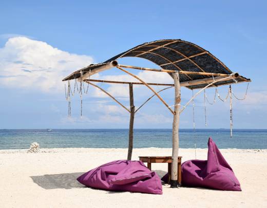 City Lights to Island Vibes: Singapore, Bali & Gili Escape