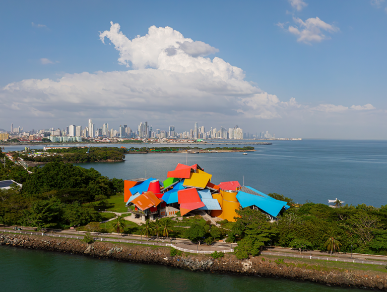 Panama: Wildlife, Waves, and Wilderness