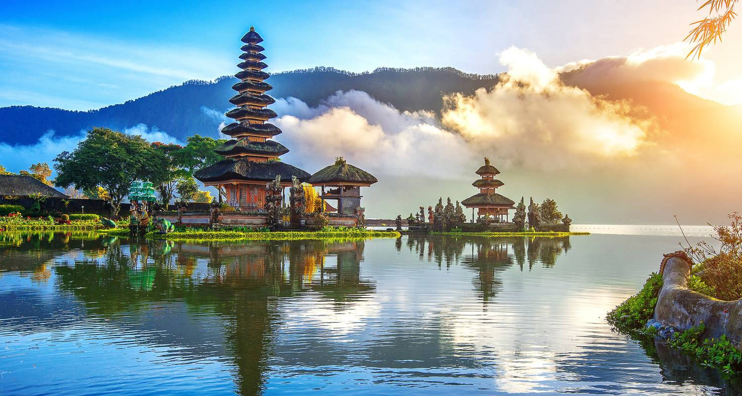 Java & Bali Explorer (from Jakarta to Gitgit)