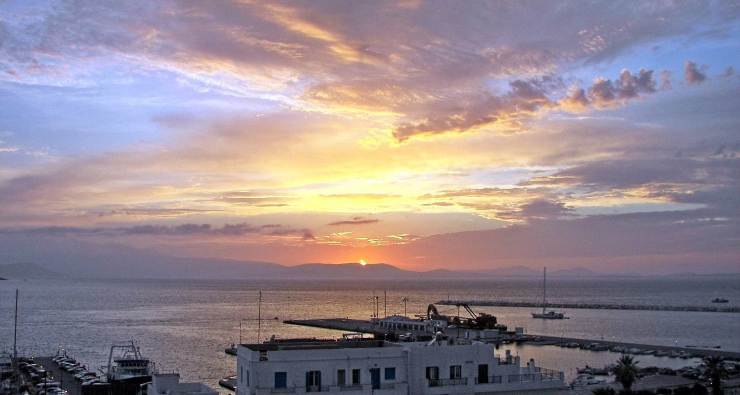 10 Day Tour in Mykonos, Santorini, Naxos to Explore Greek Islands