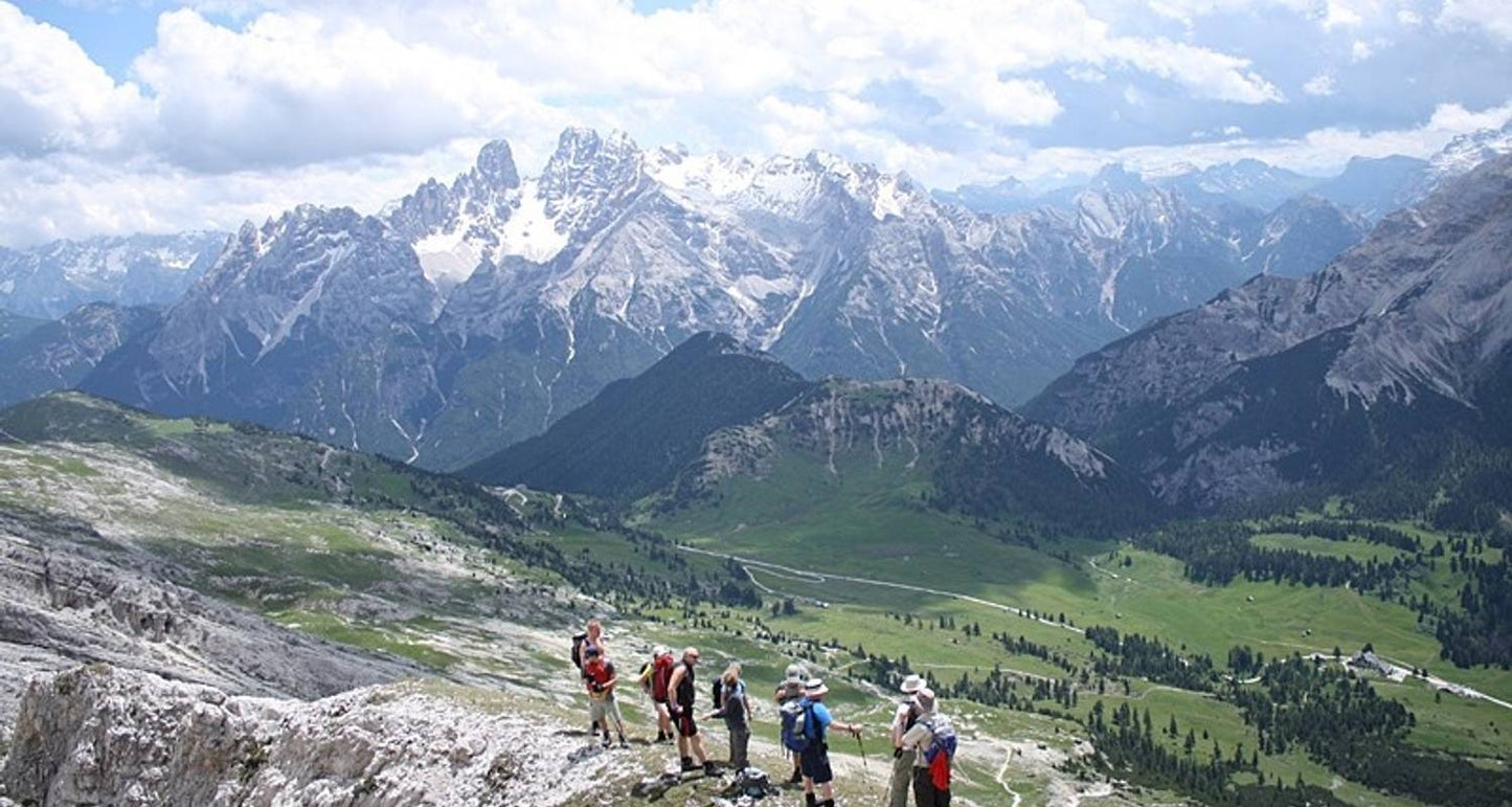 Classic Dolomites Hikes - Premium Adventure