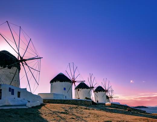 10 Day Tour in Mykonos, Santorini, Naxos to Explore Greek Islands