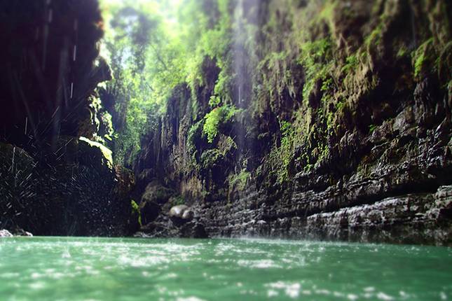 Java & Bali Explorer (from Jakarta to Gitgit)