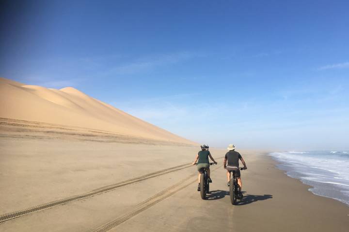 Cycle Namibia