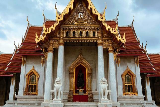 Bangkok, Singapore And Bali