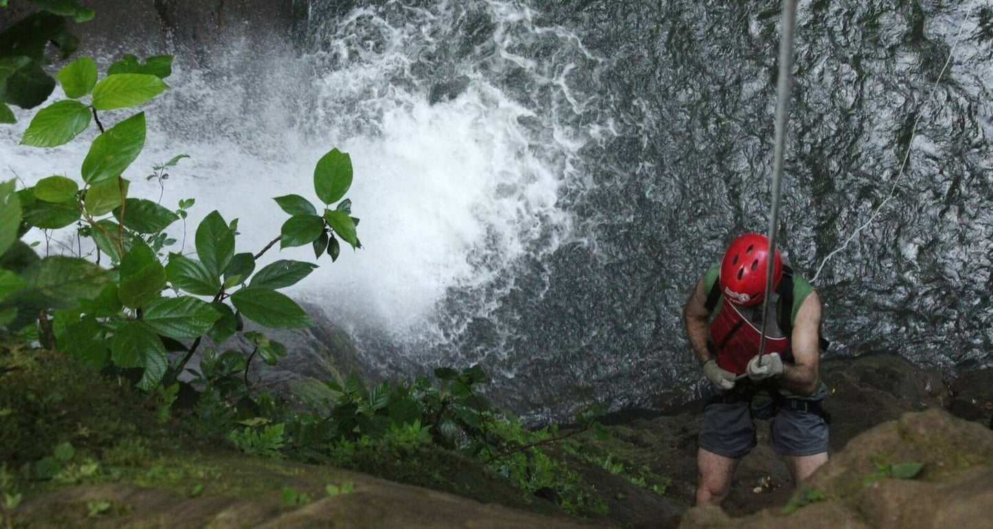 Costa Rica Quest