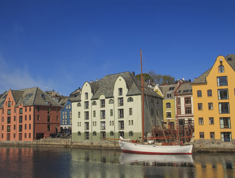 Norway: Arctic Honeymoon