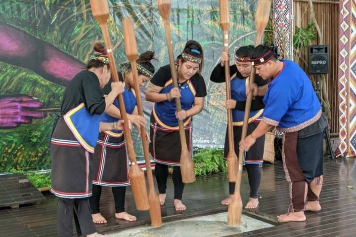 10 Days Scenic Taiwan Family Tour