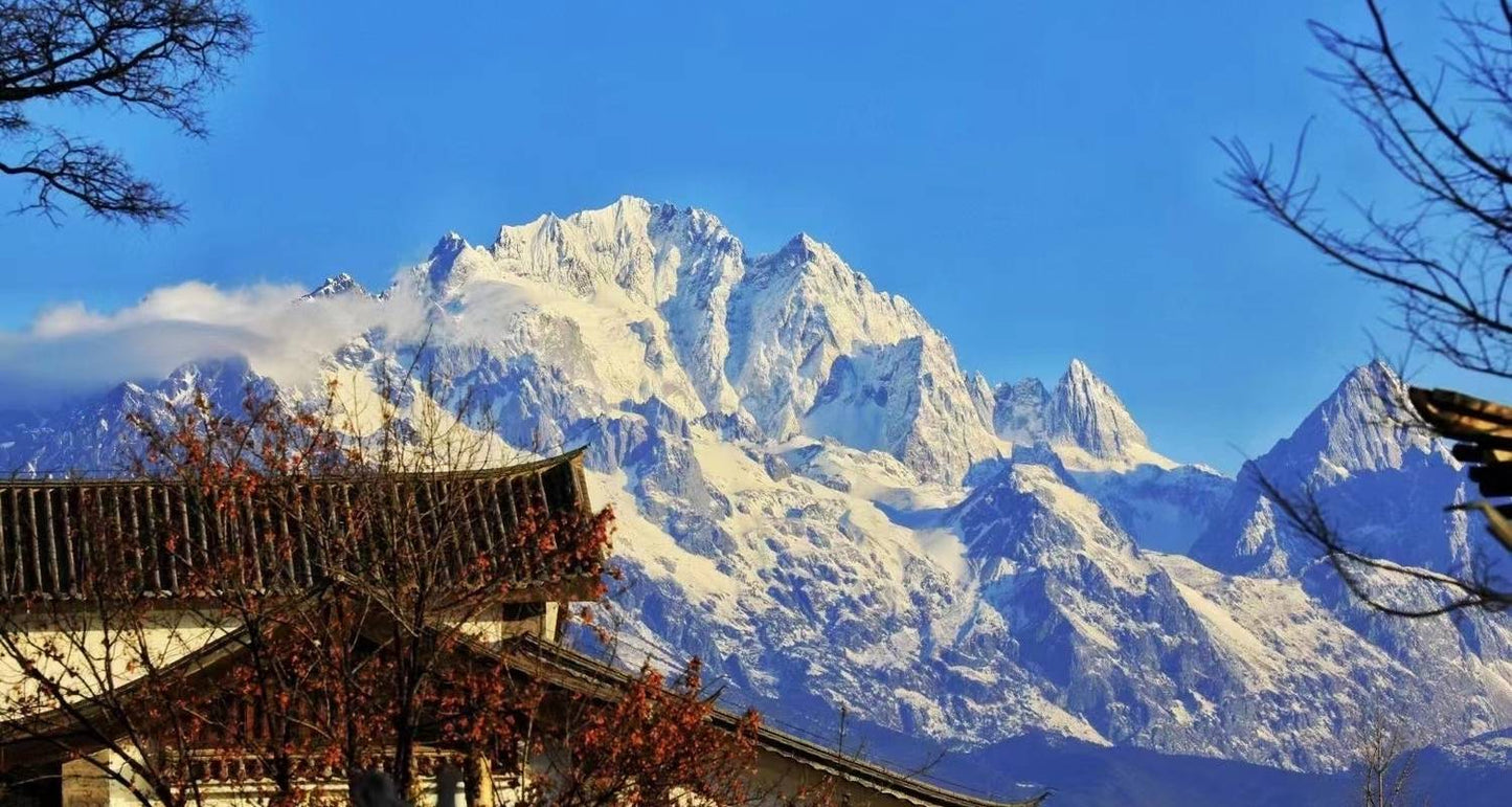 Explore Yunnan (Kunming, Dali, Lijiang, Tiger Leaping Gorge, Shangri-La)