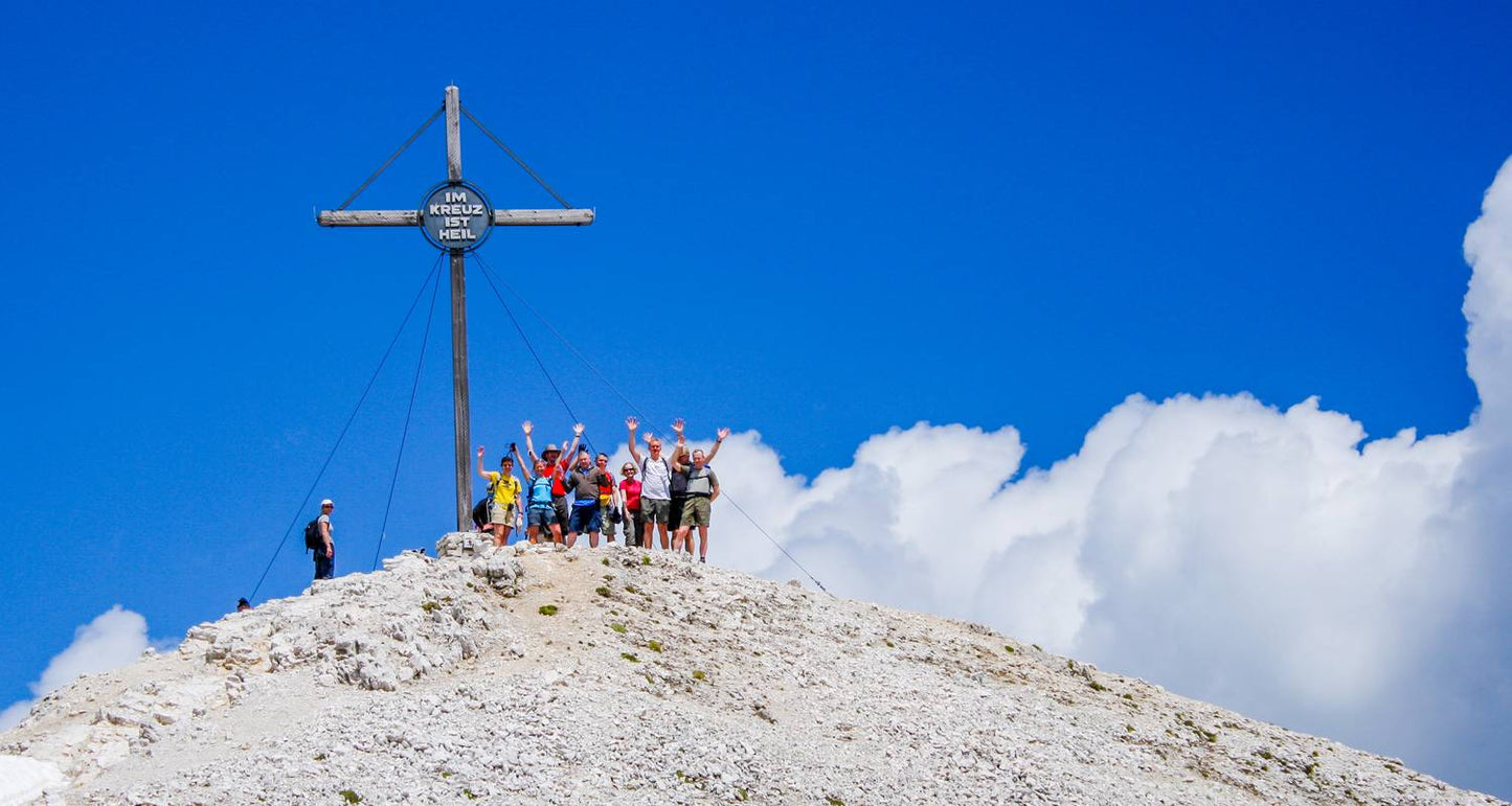 Classic Dolomites Hikes - Premium Adventure